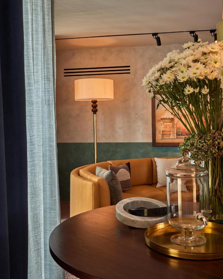 Campos Polanco Hotel Kota Meksiko Bagian luar foto